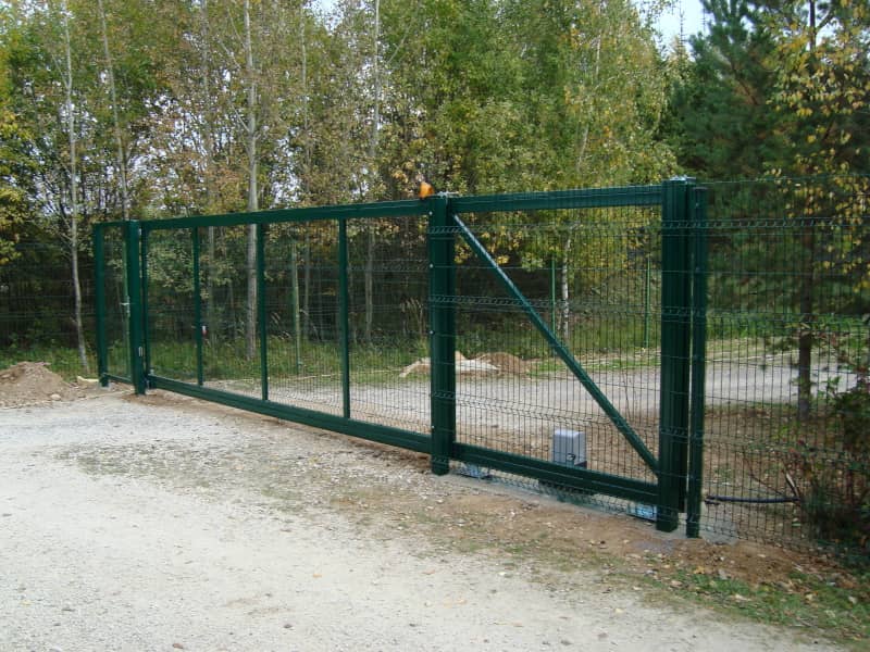 Сетчатый забор DoorHan в Одинцово с установкой