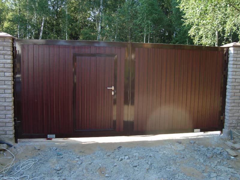 Уличные ворота DoorHan в Одинцово с установкой